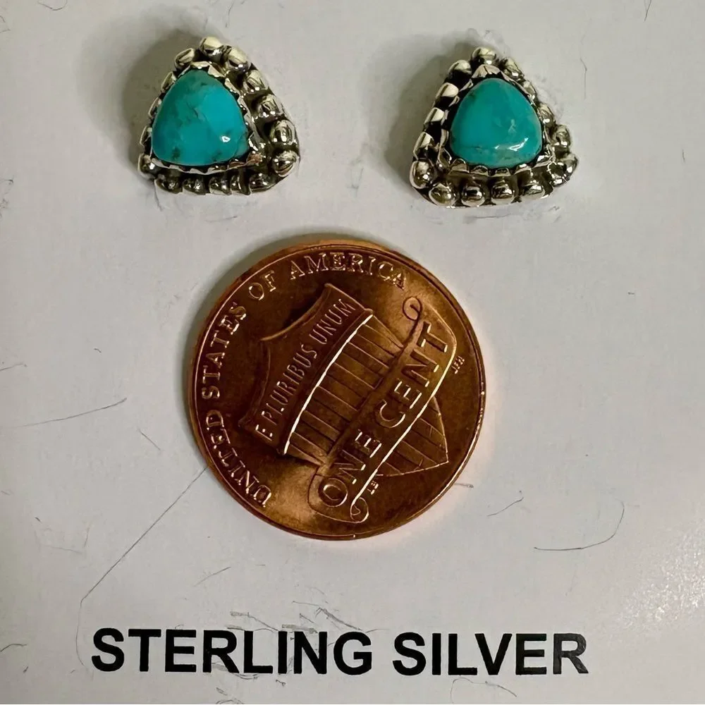 NWT 925 sterling silver turquoise studs - Picture 2 of 3